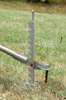 Anwendung eines Erdnagelziehers mit Hebel